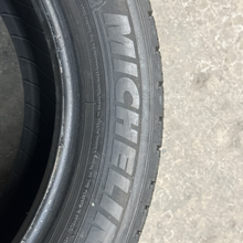 Load image into Gallery viewer, Michelin Primacy 215/55/17 93V c8893cb6