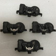 Load image into Gallery viewer, Set of 4 Cadillac TPMS Sensor 315 Mhz 22959744  a04c334c