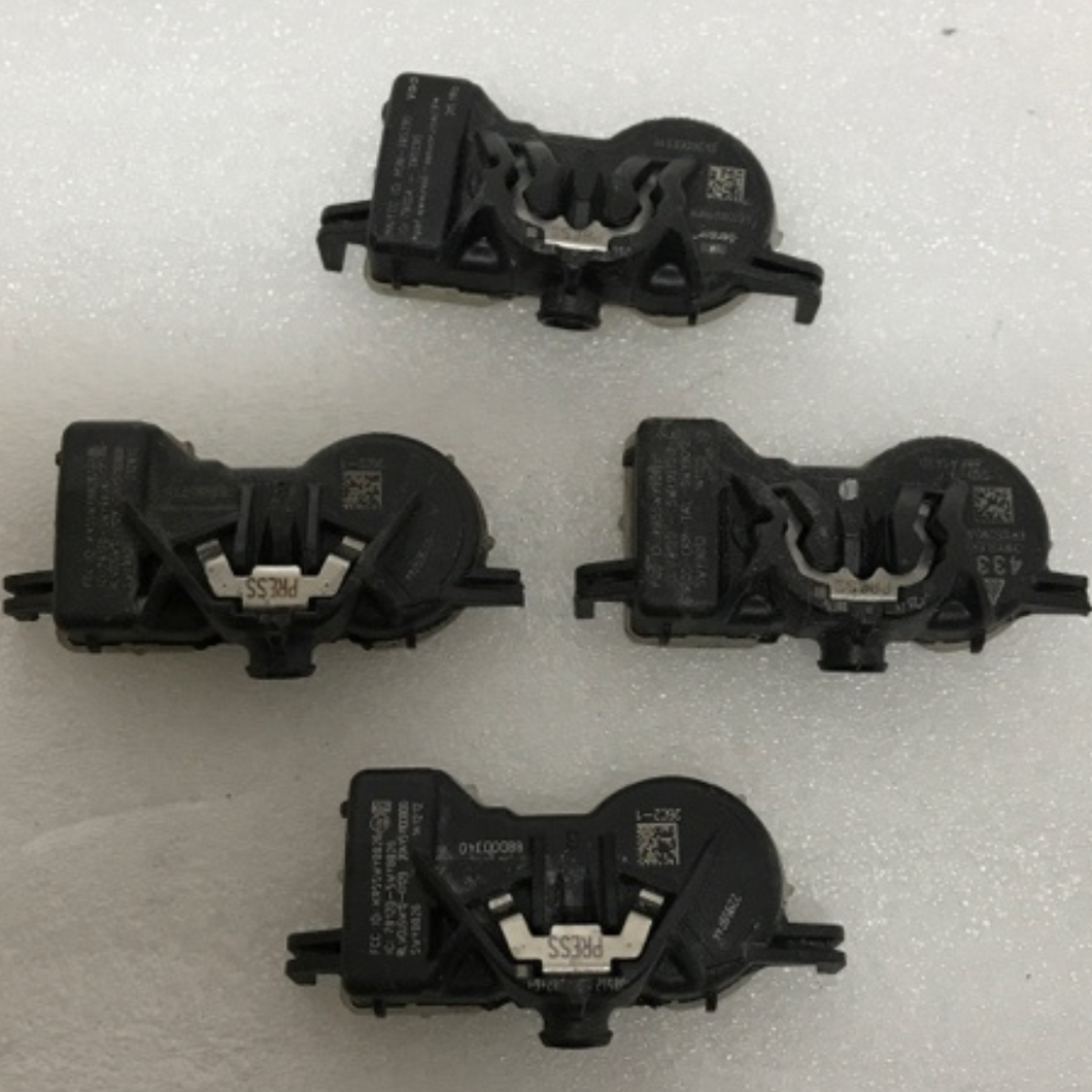 Set of 4 Cadillac TPMS Sensor 315 Mhz 22959744  a04c334c