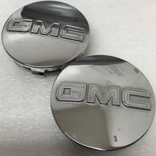 Load image into Gallery viewer, Set of 2 GMC CENTER CAPS 20942032 83 MM f5af69bf