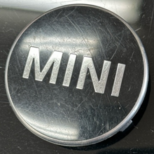 Load image into Gallery viewer, Mini Wheel Hub Center Cap 6857149 23fe5f34