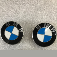 Load image into Gallery viewer, Set of 2 BMW Center Hub Cap 56mm 36136850834 e15703b0