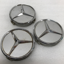 Load image into Gallery viewer, Set of 3 Mercedes Benz Silver Center Caps A2204000125 75 MM dfb9316f