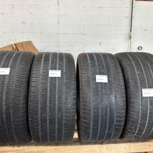 Set of 4 Pirelli Scorpion All Season Plus Size 295/40/21