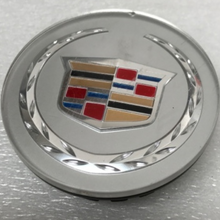 Load image into Gallery viewer, SET OF 4 Cadillac SILVER Center Caps 9597375 a882dc86