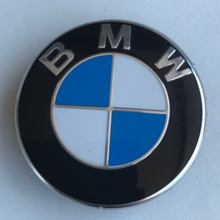 Load image into Gallery viewer, BMW Wheel Hub Center Cap 36136850834 c59a1c27