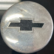 Load image into Gallery viewer, Chevrolet Wheel Hub Center Cap 22837060 83MM 300a8d68