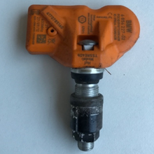 Load image into Gallery viewer, Set of 4 BMW TPMS 6856227-02 787abd75