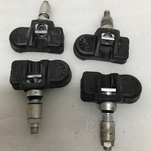 Set of 4 TPMS Mercedes Benz 433 Mhz A0009057200 a4db8d8c