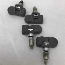 Load image into Gallery viewer, Set of 4 Mercedes TPMS Tire Pressure Sensors A0009054100 12ded024