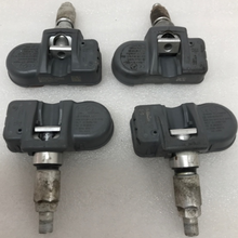 Load image into Gallery viewer, Set of 4 Mercedes Benz TPMS 433 Mhz 0009057200 b627401e