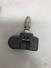 Load image into Gallery viewer, Set of 4 Mercedes Benz TPMS Sensor 433MHz A0009054100 42d8d072