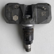 Load image into Gallery viewer, Set of 4 BMW Tire Pressure Monitoring System TPMS 6781847-02 9404ff6a