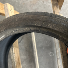 Load image into Gallery viewer, ROAD HUGGER GT ULTRA 225/40/18 TIRE 5e795b7e