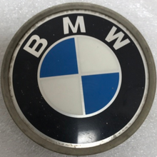 Load image into Gallery viewer, Set of 4 BMW Wheel Center Caps 1095361 68mm eee1c8a2