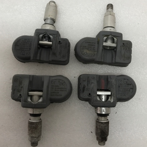 Set of 4 Mercedes TPMS Sensor 433mhz A0009054100  40204a10