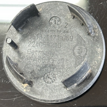 Load image into Gallery viewer, Mini John Cooper Wheel Hub Center Cap 36131171069 5c231924