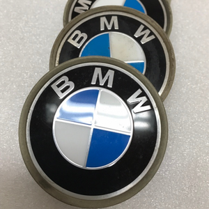 Set of 4 BMW Wheel Center Caps 6768640 68mm dc30581f