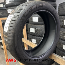 Load image into Gallery viewer, Michelin 245/45/19 Used 3e364d17 102H