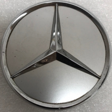 Load image into Gallery viewer, Set of 4 Mercedes-Benz Silver Wheel Center Hub Caps 75mm f90b09fb