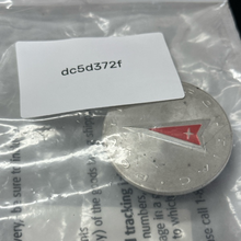 Load image into Gallery viewer, Pontiac Wheel Hub Center Cap 9595157 dc5d372f