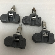 Load image into Gallery viewer, Set of 4 Mercedes Benz TPMS 433 Mhz 0009057200 b627401e