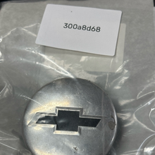 Load image into Gallery viewer, Chevrolet Wheel Hub Center Cap 22837060 83MM 300a8d68
