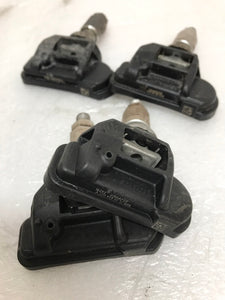 Set of 4 Mercedes Benz TPMS 433mhz A0009050030