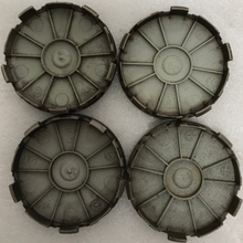 Load image into Gallery viewer, Set of 4 BMW wheel center caps 3 &amp; 5 7 series 6768640 68mm 2ebf9ee0