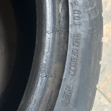 Load image into Gallery viewer, CONTINENTAL TIRE  265/35/19 USED  cdc2c458