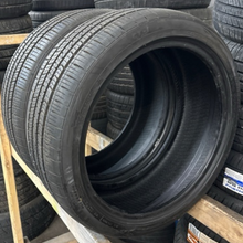 Load image into Gallery viewer, SET OF 2 CROSSMAX CT-1 225/40/18 TIRES b03b9c08