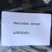 Load image into Gallery viewer, Set of 4 Mercedes Benz TPMS A0045429718 a280565c