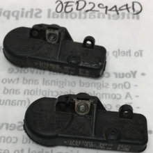 Load image into Gallery viewer, Set of 2 Ford TPMS Sensor 315Mhz 9L3T-1A180-AF Oed2944d