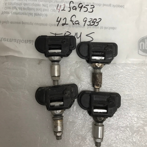 Set of 4 Mercedes Benz TPMS 433mhz A0009050030