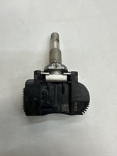 Load image into Gallery viewer, TPMS Tire Pressure Sensors 433 MHz For 2014-2018 BMW