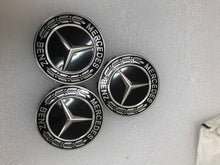 Load image into Gallery viewer, Set of 3 Mercedes-Benz Center Cap Black Wreath A2224002200 94bc59f0