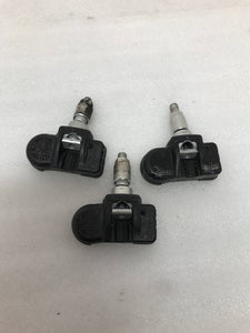 Set of 3 Mercedes TPMS Sensor 0009057200