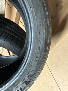 Set of 2 Tires Michelin pilot sport all season Size 245/40/18