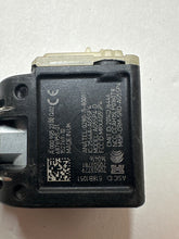 Load image into Gallery viewer, BMW tire pressure sensor 433 MHz 7 Series G11 G12 5 Series G30 X3 G01 X4 G02 6876955