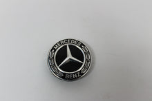 Load image into Gallery viewer, MERCEDES BENZ CENTER CAP