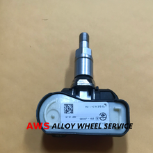 Load image into Gallery viewer, CHEVY CAPRICE 2014-2017 TIRE PRESSURE SENSOR TPMS Factory OEM 315 MHz TS-GM32