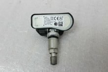 Load image into Gallery viewer, GENUINE MODEL GG4 MERCEDES TIRE PRESSURE SENSOR TPMS 433MHz