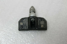 Load image into Gallery viewer, GENUINE MERCEDES BENZ TPMS TIRE PRESSURE SENSOR 433.92Mhz