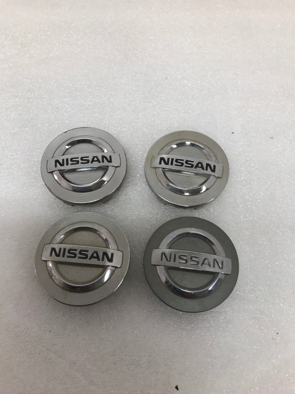 Set of 4 Nissan Wheel Center Caps 403435Y700 54 mm