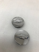 Load image into Gallery viewer, Set of 2 CHEVY CHROME CENTER HUB CAP 60MM DIAMETER 9592725