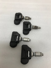 Load image into Gallery viewer, Set of 4 Mercedes Benz TPMS Sensor 0009050030 433MHz