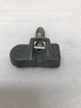 Load image into Gallery viewer, Set of 4 Mercedes TPMS Sensor 433mhz A0009054100