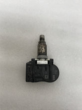 Load image into Gallery viewer, Set of 4 BMW TPMS Sensor 433MHz 6855539