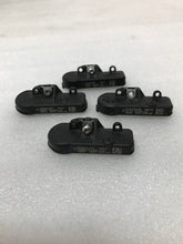 Load image into Gallery viewer, Set of 4 Ford TPMS Sensor 433 Mhz DE8T-1A150-AA