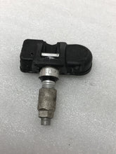 Load image into Gallery viewer, Set of 4 Mercedes TPMS Sensor 433mhz A0009057200